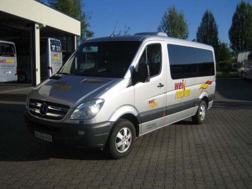bus-408-01.JPG