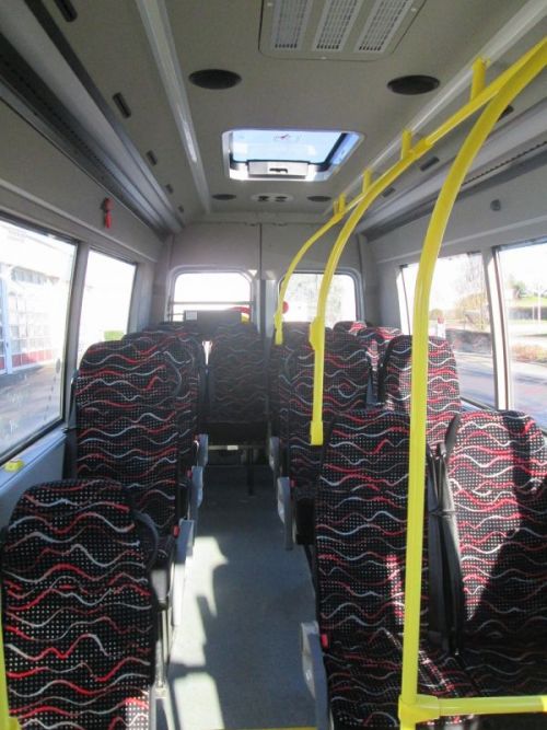 Bus422-004.JPG